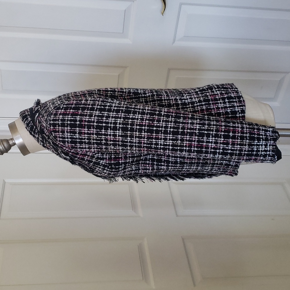 Vintage 90s Scarlet Tweed Boucle Plaid Blazer Jacket Fringe Size 8 Black Pink - Picture 4 of 11